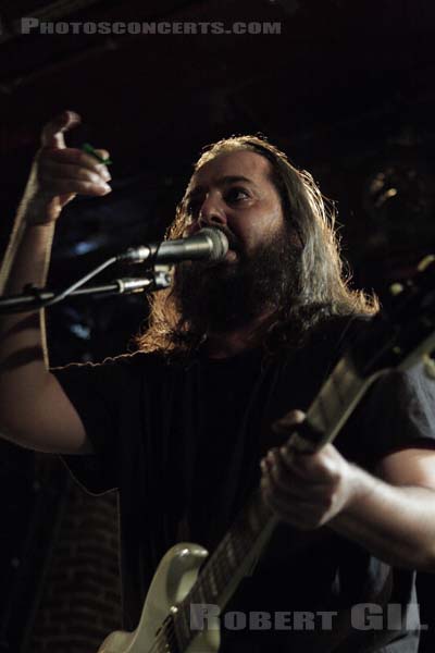 SCARS ON BROADWAY - 2008-07-03 - PARIS - La Maroquinerie - Daron Malakian